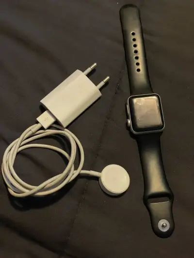 Apple Watch Series 3 - miniatura 1