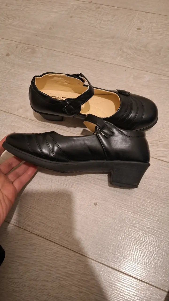 Zapatos para traje 18 sept. NIÑA - 1