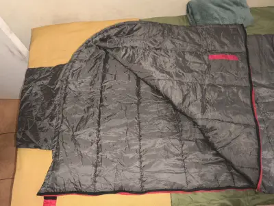 Saco de Dormir Swiss Gear Gris para Camping - miniatura 4