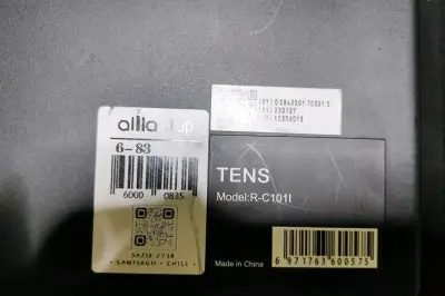 Electroestimulador TENS R-C101I con accesorios - miniatura 1