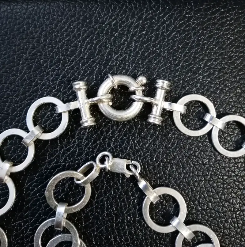 Collar y pulsera de plata con diseño de círculos - 3