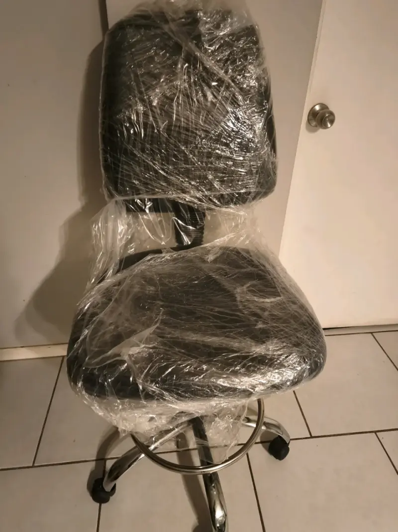Silla de oficina ergonómica con ruedas - 4