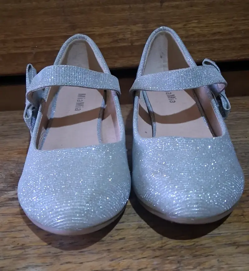 Zapatos de fiesta para niña con brillo y lazo - 3