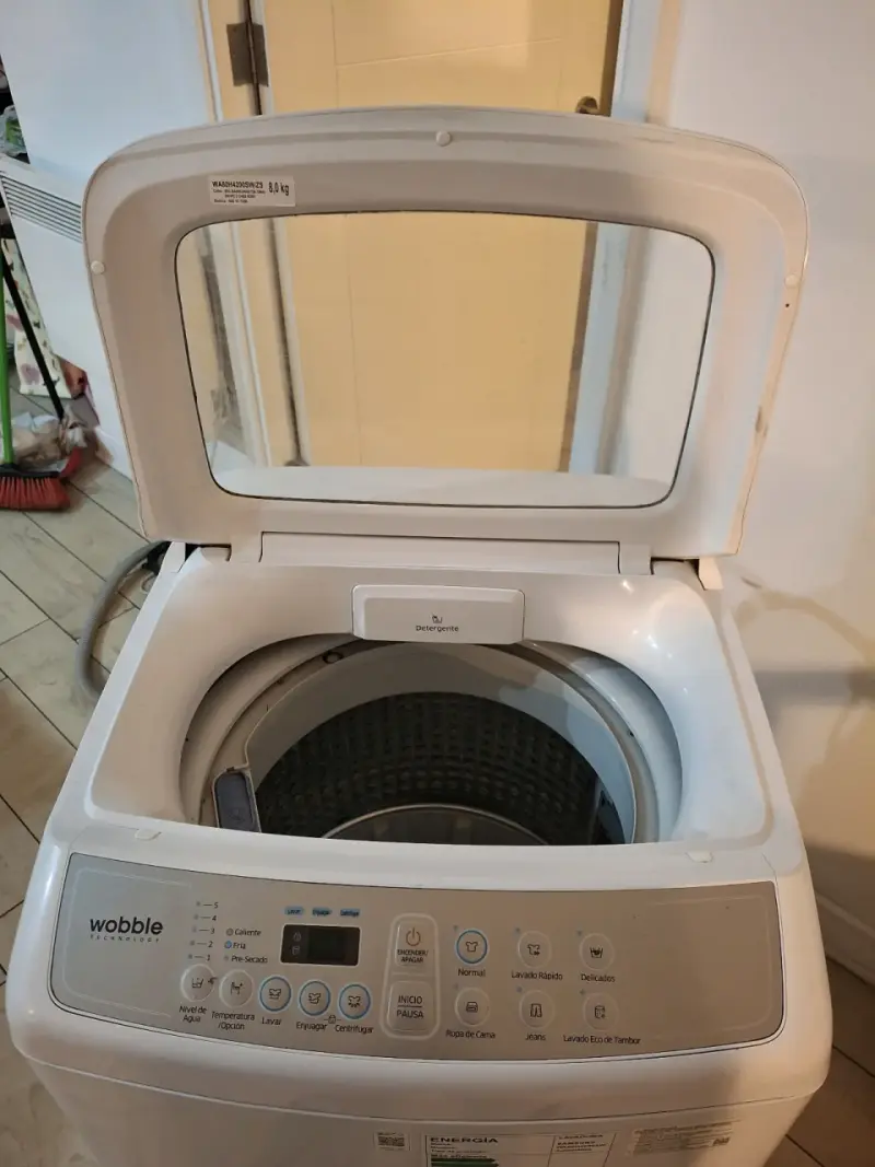Lavadora Samsung Wobble 8 kg eficiente - 6