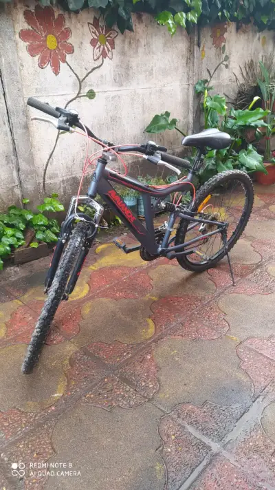 Bicicleta de Montaña con suspencion - miniatura 1