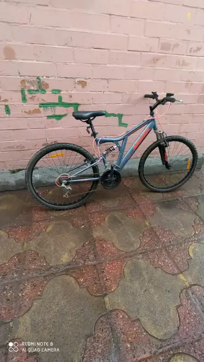 Bicicleta de Montaña con suspencion - miniatura 4