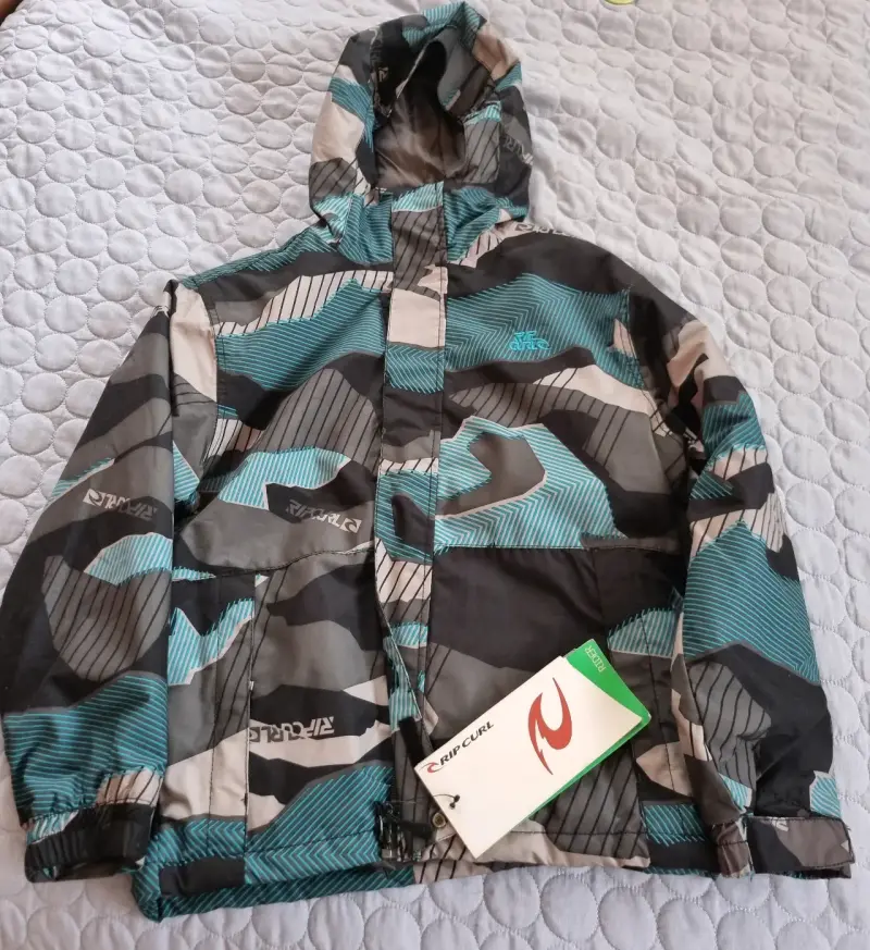 Parka Rip Curl Snow Man con Gorro Talla 12 - 1