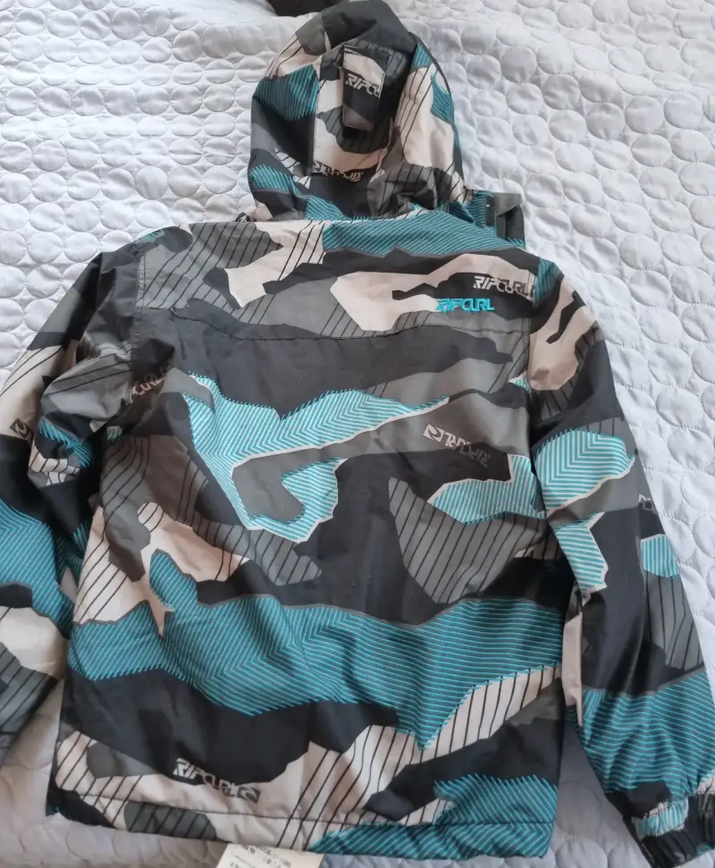 Parka Rip Curl Snow Man con Gorro Talla 12 - 3