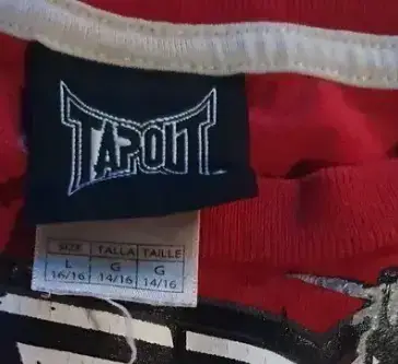 Polera roja Tapout espinas y2k original - miniatura 3