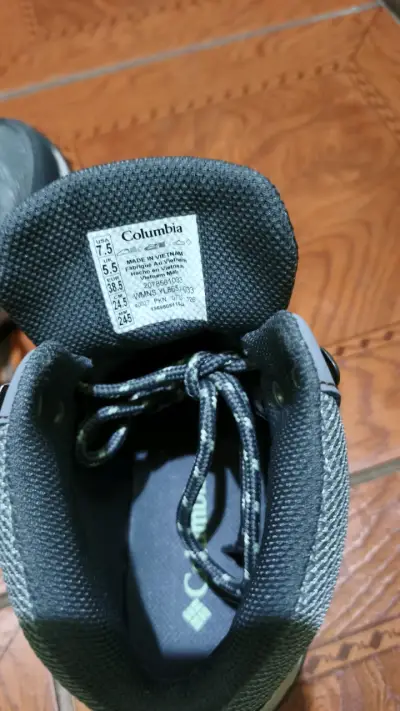 Botas de senderismo Columbia gris para mujer - miniatura 4