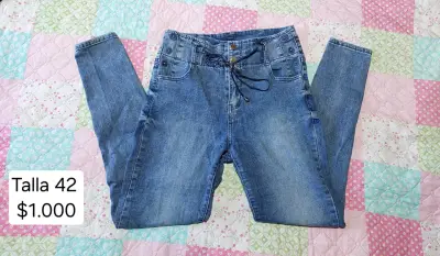 Jeans de mujer azul talla 42 - miniatura 1