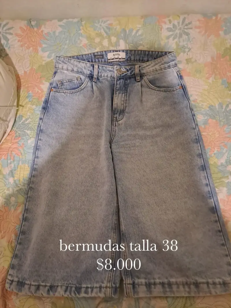 Bermudas de mezclilla talla 38 Sybilla