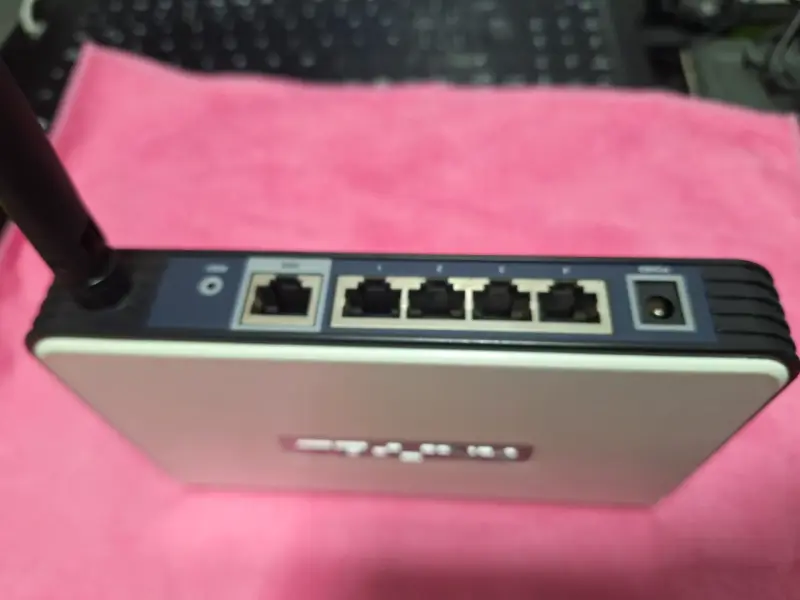 Router inalámbrico TP-Link TL-WR541G 54M - 5