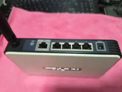 Router inalámbrico TP-Link TL-WR541G 54M - miniatura 5