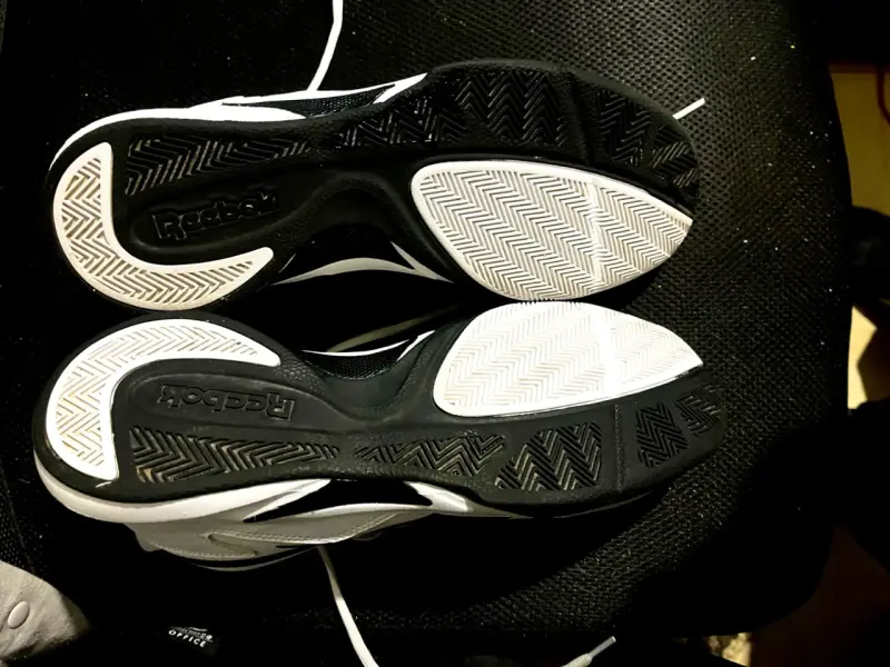 Zapatillas deportivas blancas y negras Reebok - 4