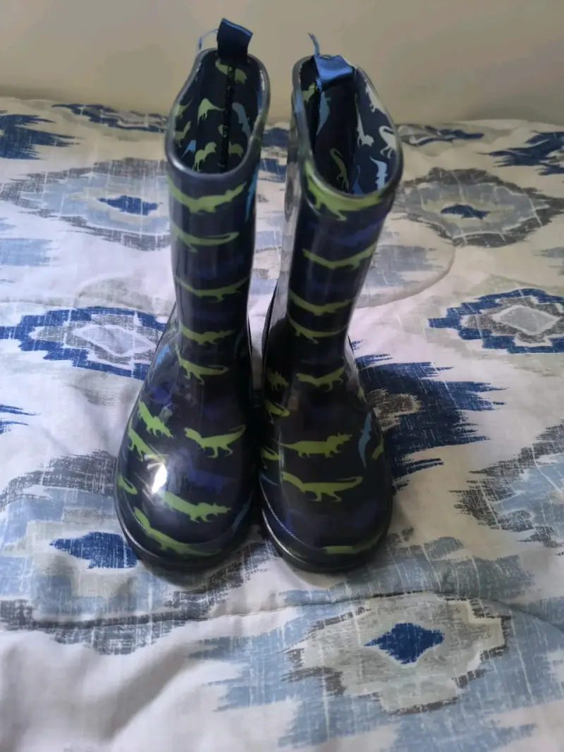 Botas de lluvia infantiles con diseño de dinosaurios y degradado - 1