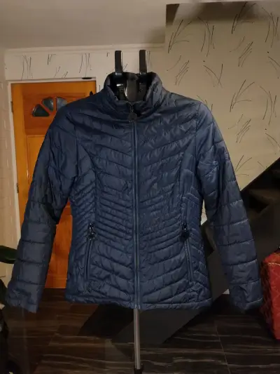 Chaqueta acolchada azul para mujer - miniatura 2