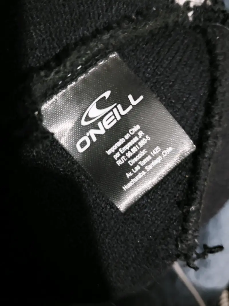 Gorro de lana negro O'Neill con pompón - 2