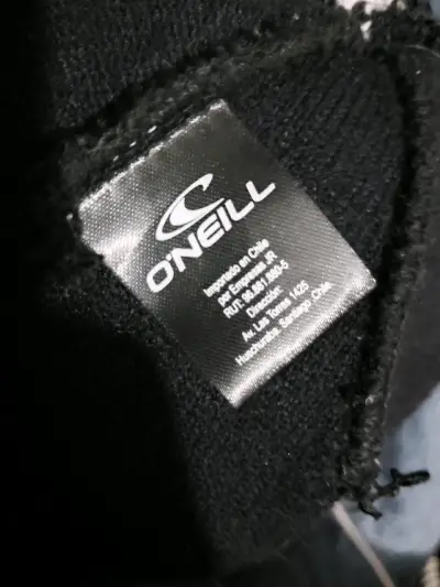Gorro de lana negro O'Neill con pompón - miniatura 2