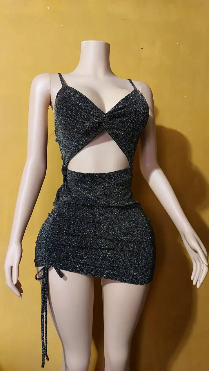 Vestido corto con brillos dorado - 2