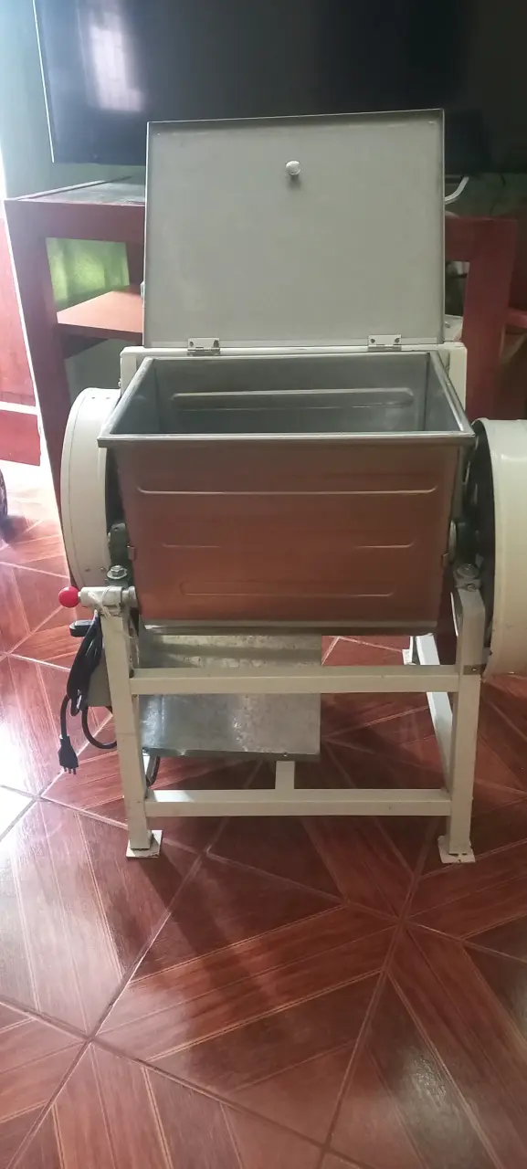 Amasadora industrial de acero inoxidable - 3