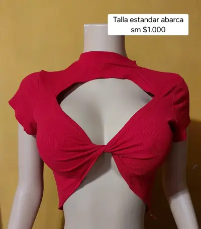 Top corto rojo con diseño cut-out - miniatura 1