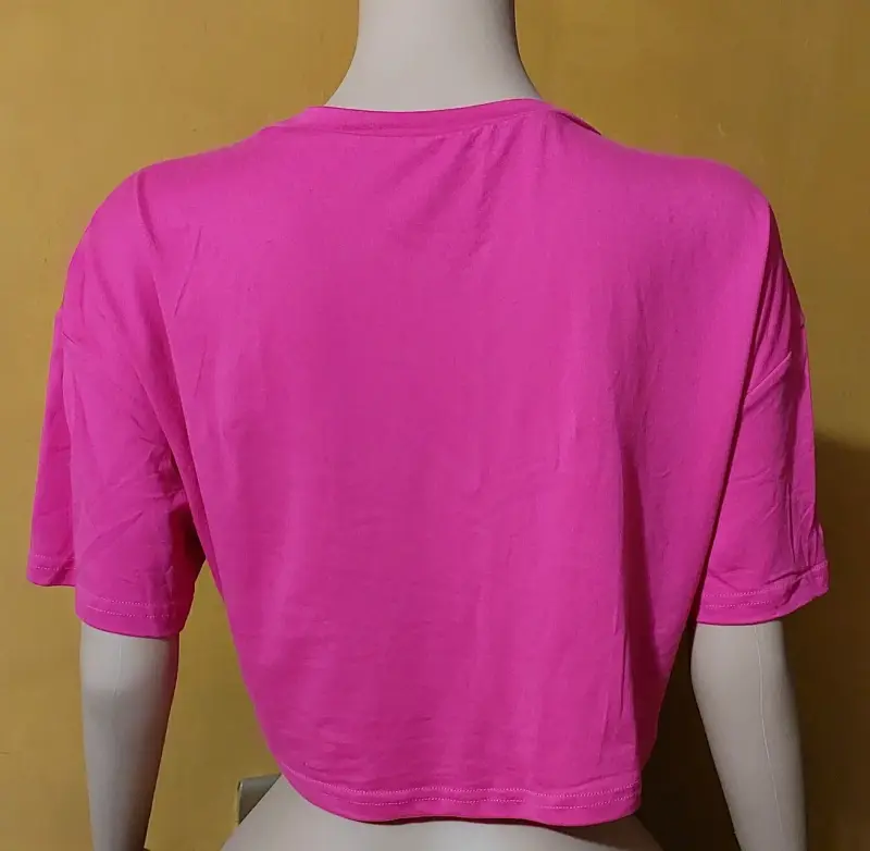 Crop top rosa Shein con estampado divertido - 2