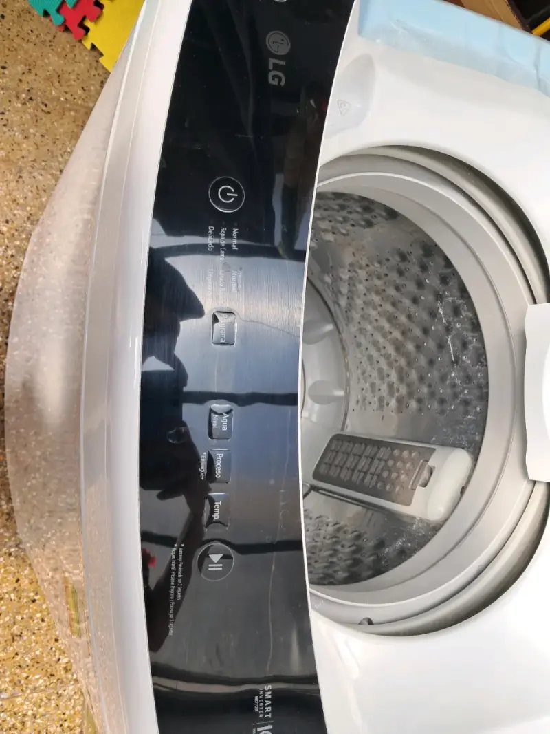 Lavadora automática LG WT16SWTB 16 kg - 3