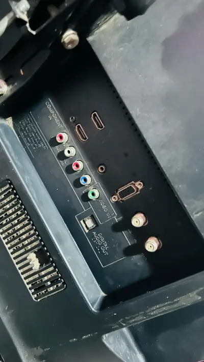 Televisor Sony Bravia con entradas HDMI - miniatura 2
