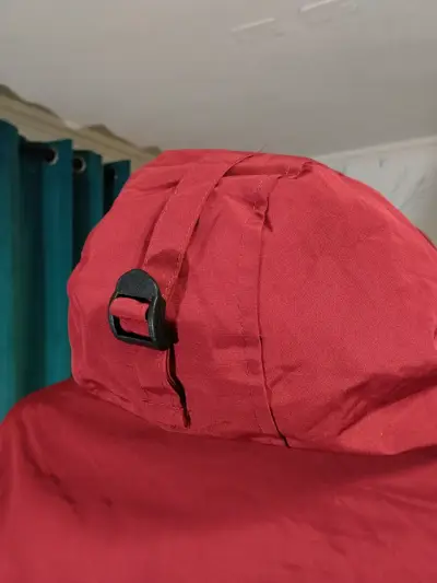 Parka roja con capucha para mujer repelente al agu - miniatura 5