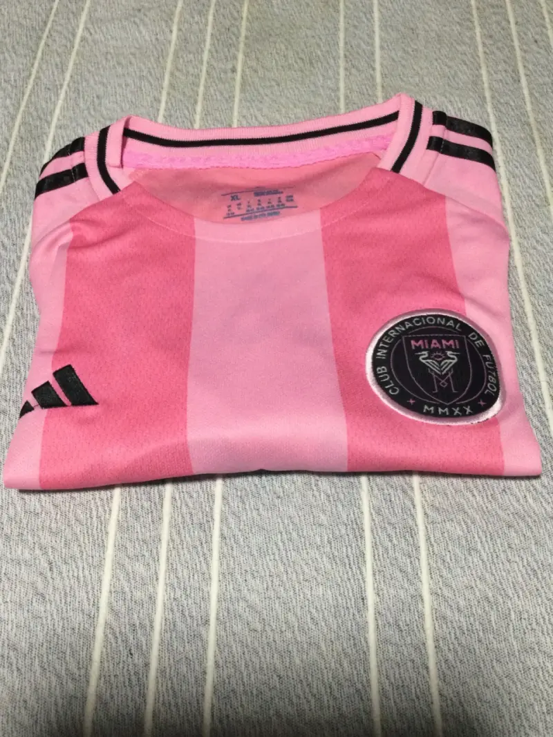 Camiseta Inter Miami Messi Rosa 2023 - 3