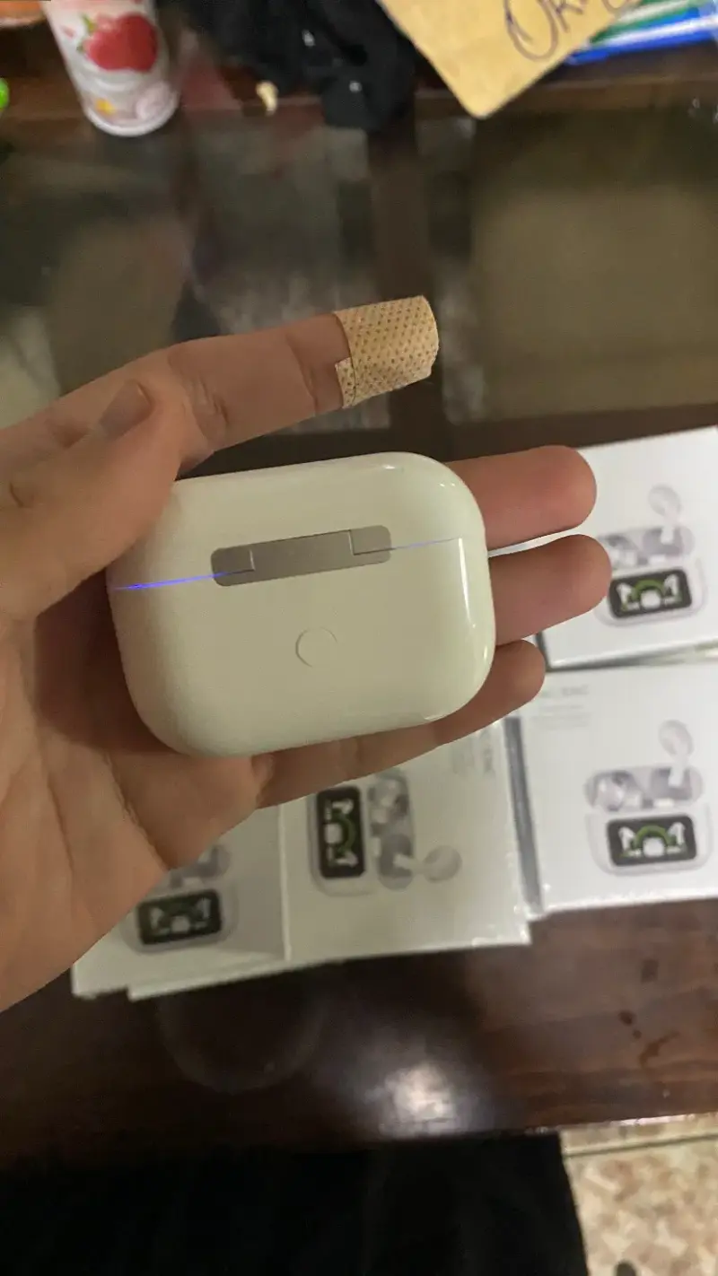 Auriculares inalámbricos con pantalla LED - 3