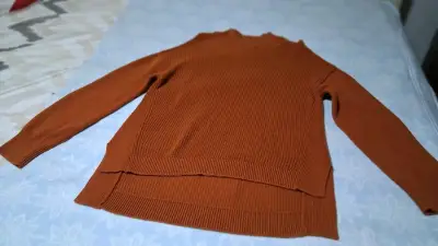 Suéter de punto color terracota para mujer - miniatura 2
