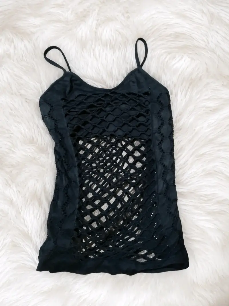 Closet sale top negro