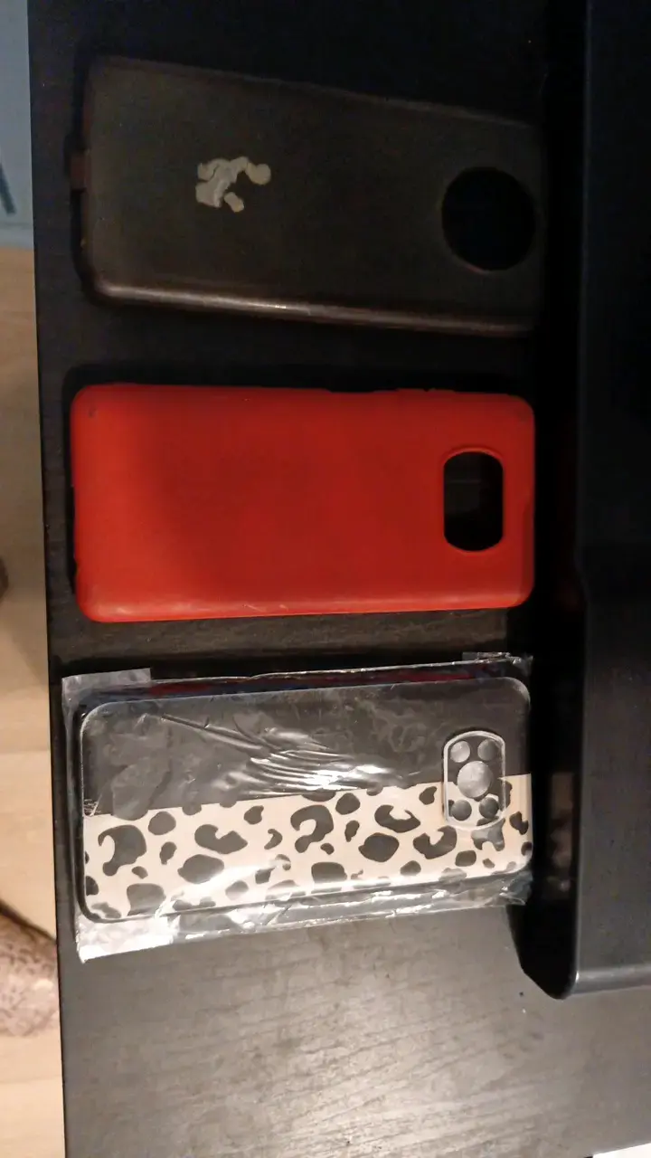 Set de carcasas para celular con diseño variado - 1