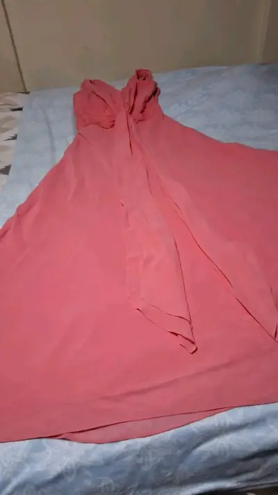 Vestido largo coral elegante para fiesta - miniatura 2