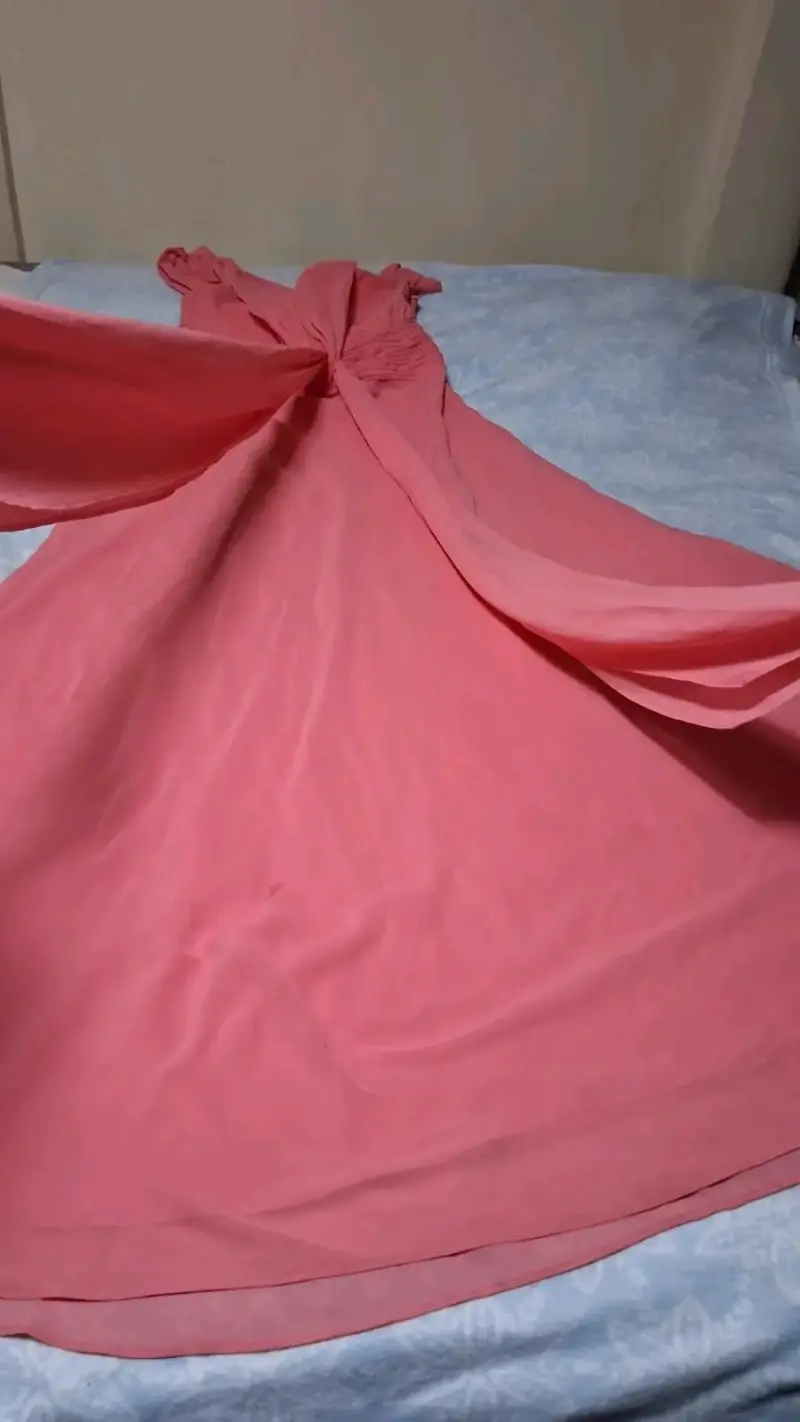 Vestido largo coral elegante para fiesta - 3
