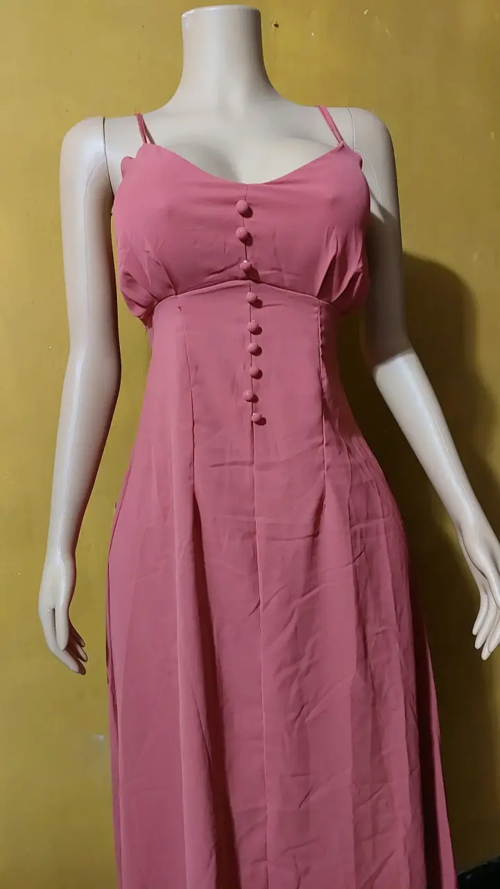 Vestido largo rosa con tirantes ajustables - 6