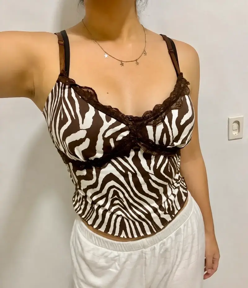 Top de tirantes con estampado animal print