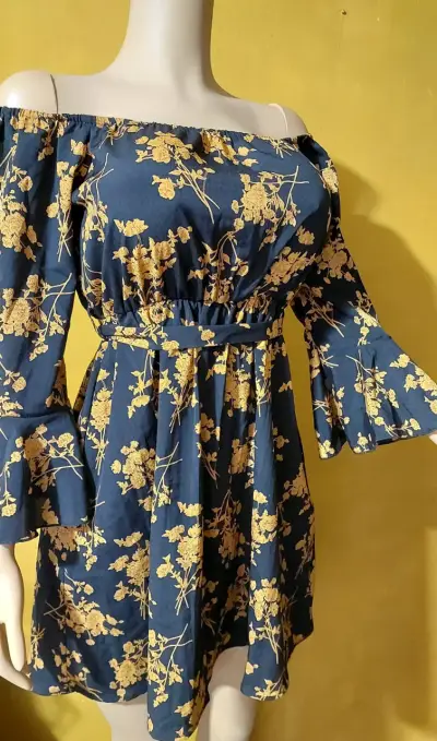 Vestido floral shein con hombros descubiertos - miniatura 6