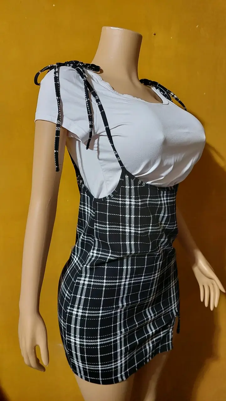 Falda corta a cuadros estilo jardinera talla L - 5