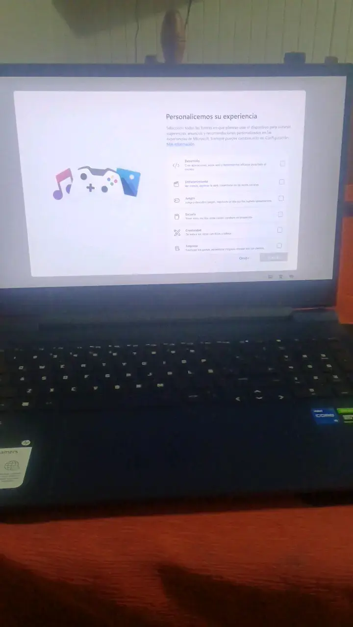 Laptop HP con Intel Core i5 gtx 1650 y Windows 11 - 1