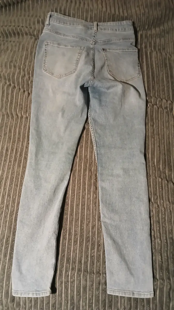 Jeans de mujer azul claro ajustados - 2