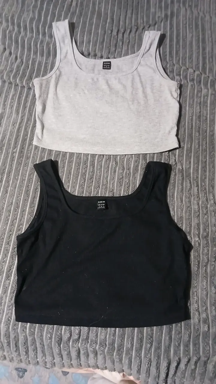 Pack de tops Shein negro y gris