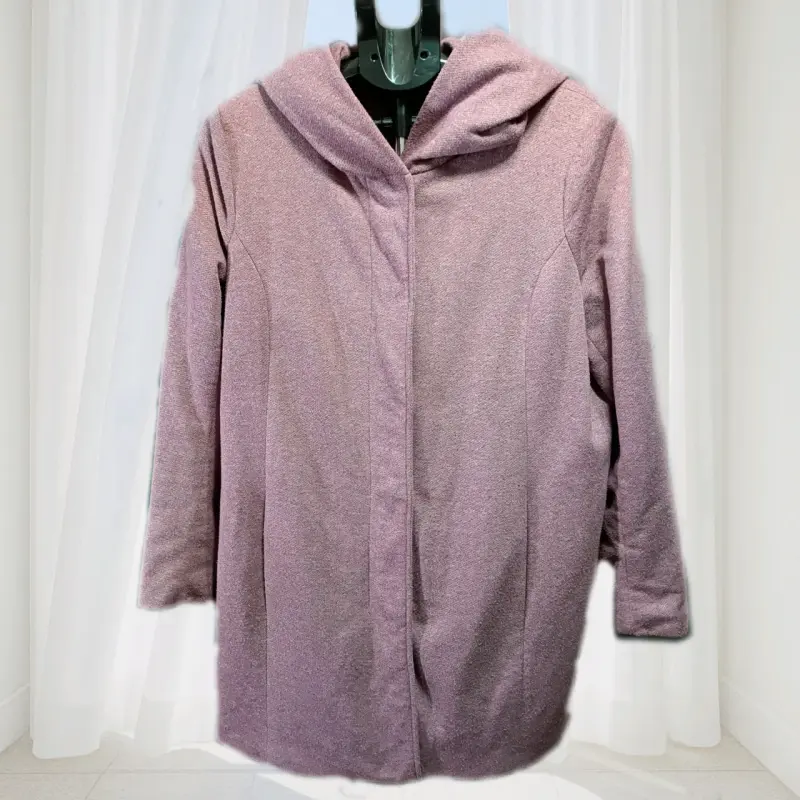 Abrigo de mujer con capucha color rosa viejo - 3