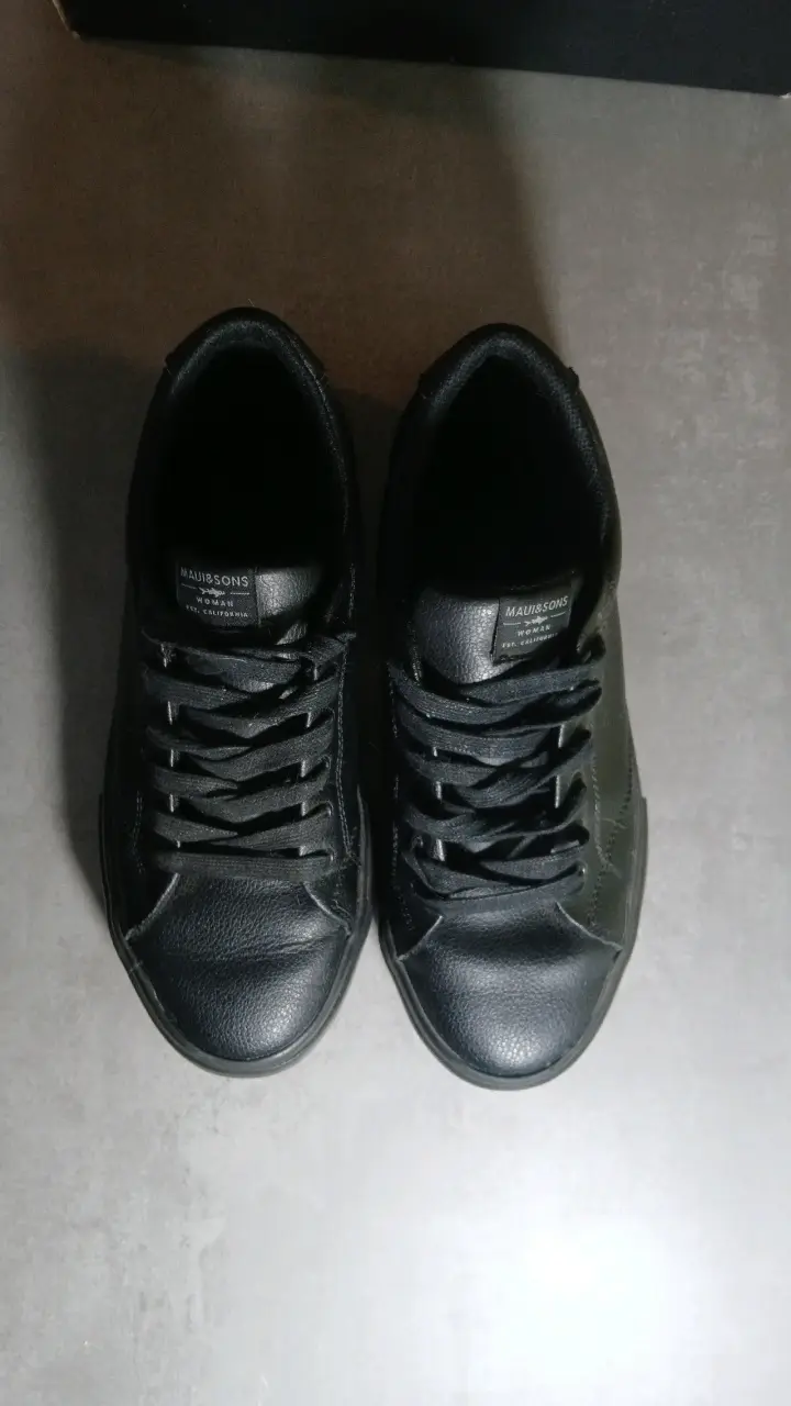 Zapatillas negras de cuero Maui & Sons - 6