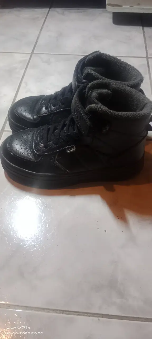 Zapatillas negras de cuero para niñas Colloky - 2
