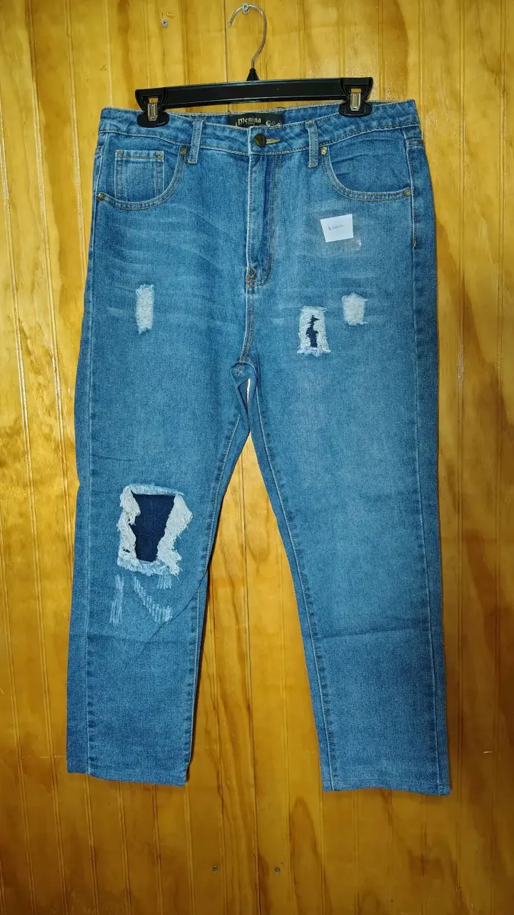 Jeans de mezclilla desgastados para mujer - 1