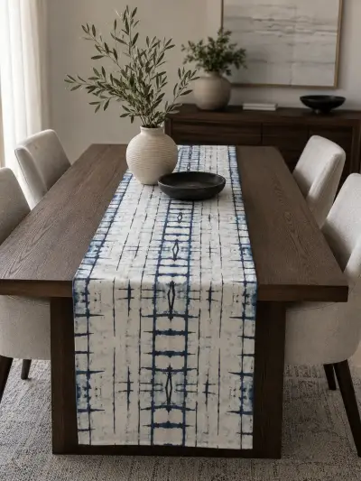 Camino de Mesa Azul y Blanco Estilo Shibori - miniatura 1