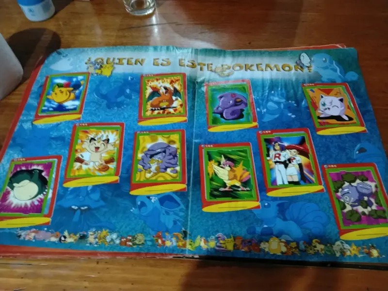 Álbum de cromos Pokémon 3 de Salo - 5